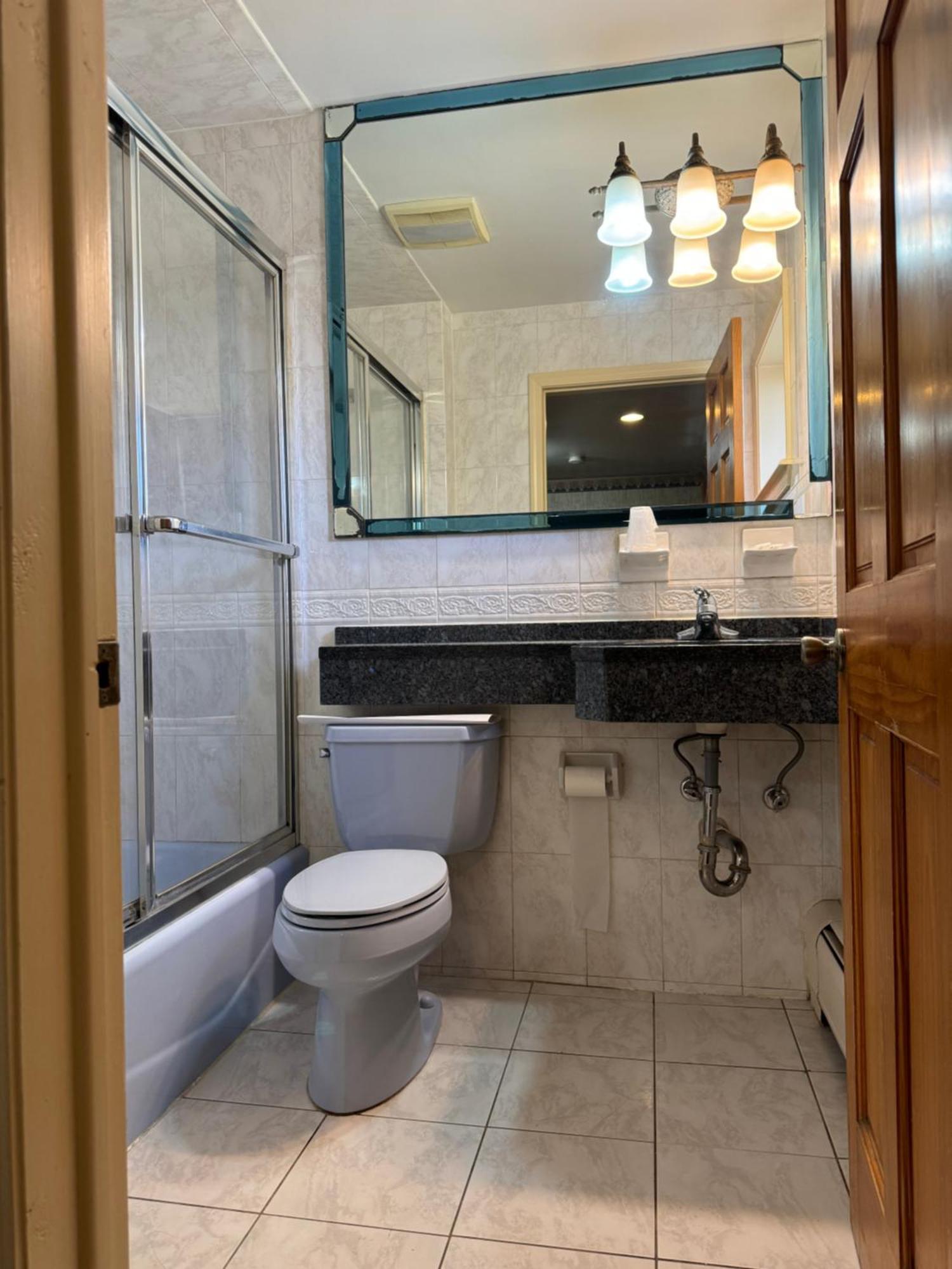 Royal Motel Secaucus Luaran gambar